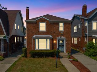 17175 Greenlawn St, Detroit, MI 48221