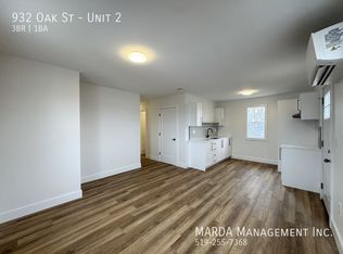 932 Oak St Unit 2, Windsor, ON N9A 5G2