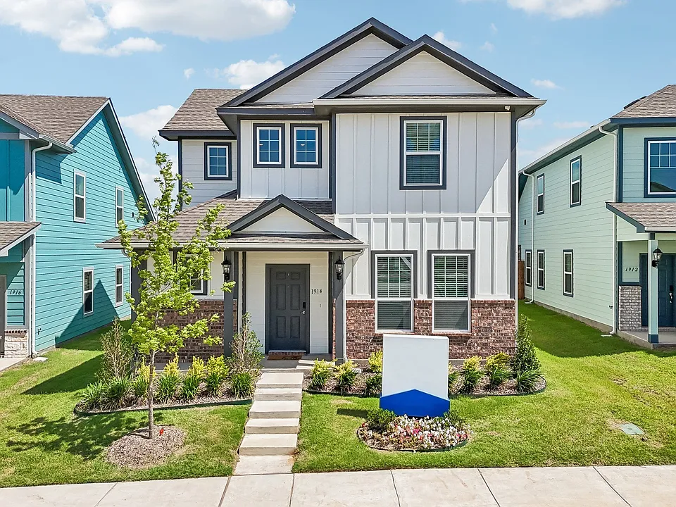 1914 Bluebonnet Ln