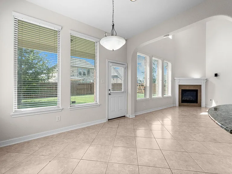 2665 Granite River Ln — Photo 14