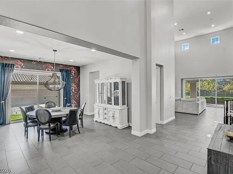11 Grand Masters Dr — Photo 25