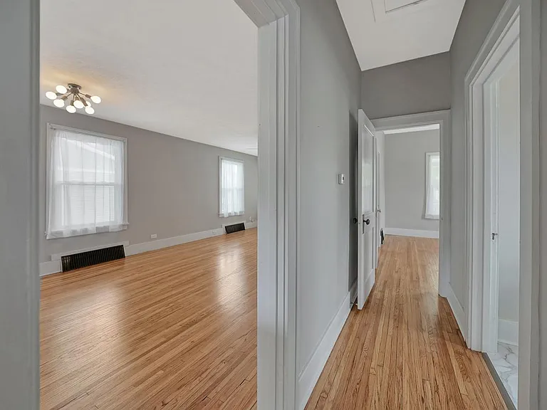 3260 Hitchcock St — Photo 13
