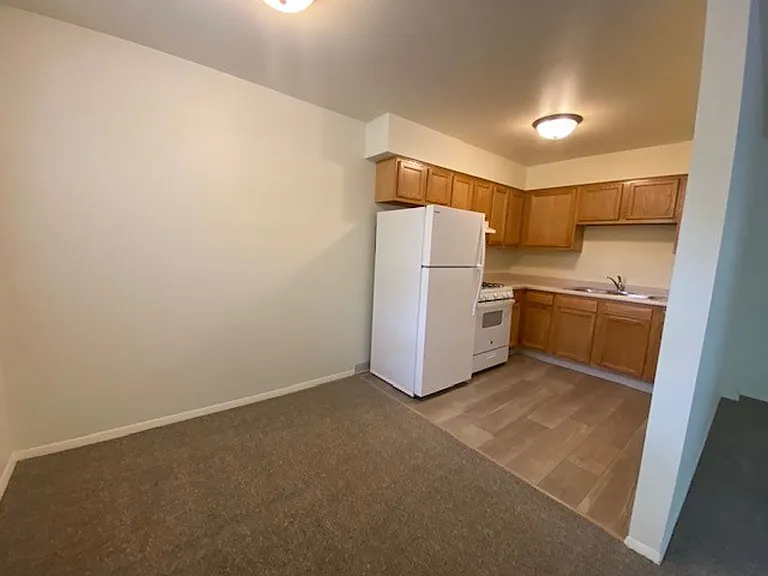 State Place Apartment Homes — Photo 127