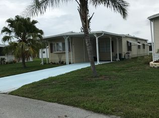 3 Nuestra Calle Ln, Port Saint Lucie, FL 34952