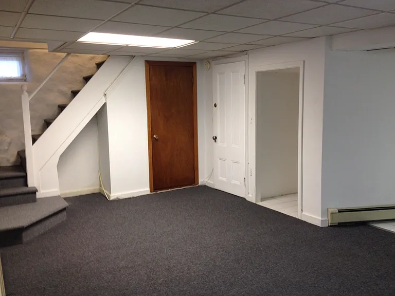 35 Parsons St #B — Photo 7