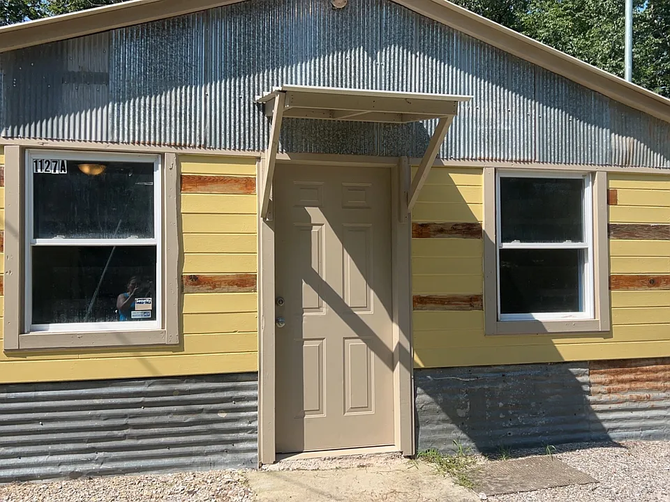 1127 Akers Rd #1127