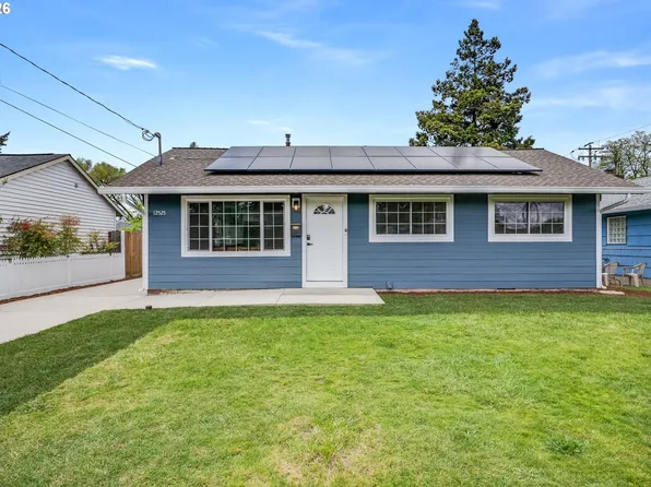 12525 SW 12th St, Beaverton, OR 97005