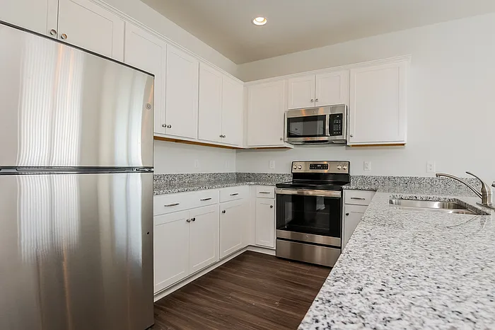 107 Percheron Dr — Photo 8
