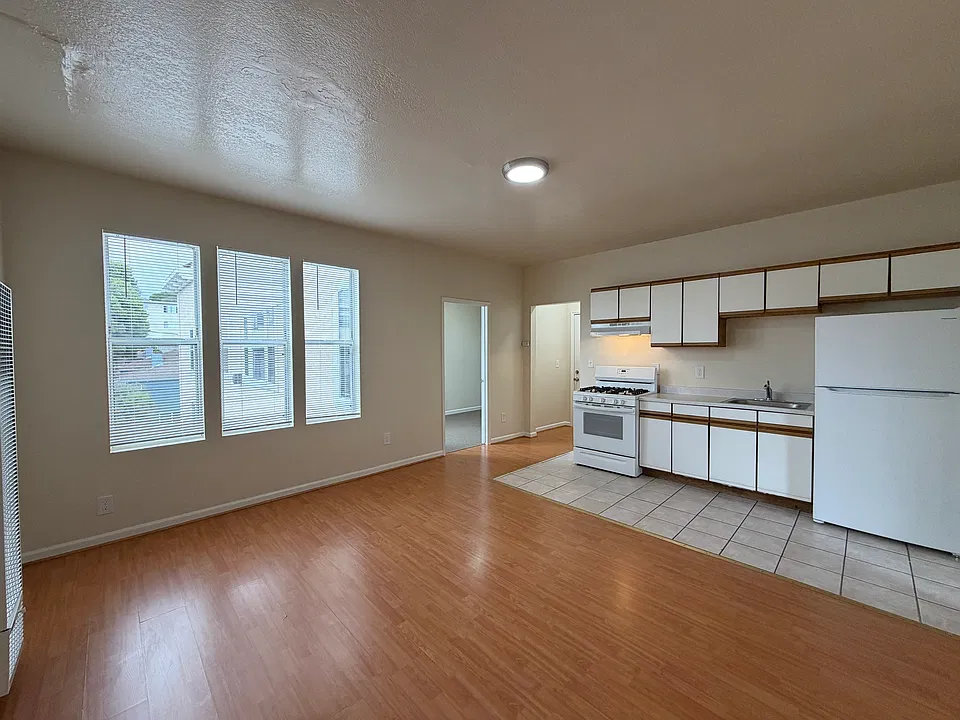 19th Street Apartments