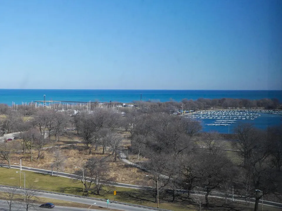 4250 N Marine Dr #1413