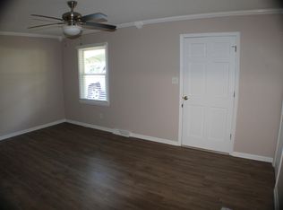 1204 Abbey Ln SE, Concord, NC 28025