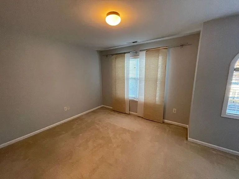 8835 Camden Park Dr — Photo 15
