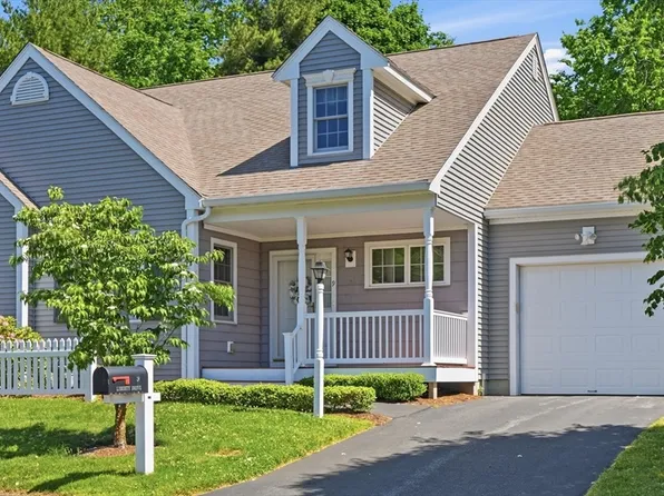 9 Liberty Dr Unit 9, Pembroke, MA 02359