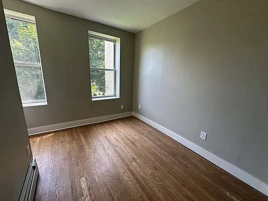 Rented by Yup Realty LLC | media 8