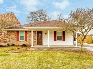 208 Mall Cir, Houma, LA 70364