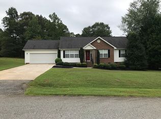 107 Leland Hgts Dr, Williamston, SC 29697