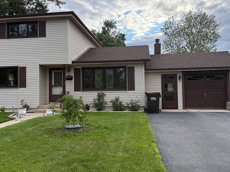 10606 Oak Park Ave — Photo 15