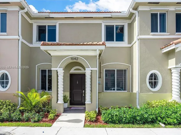 1042 SE 23rd Ter, Homestead, FL 33035