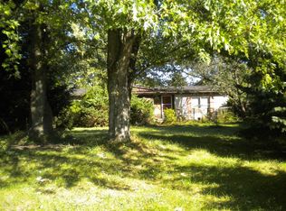 12366 Hyne Rd, Brighton, MI 48114