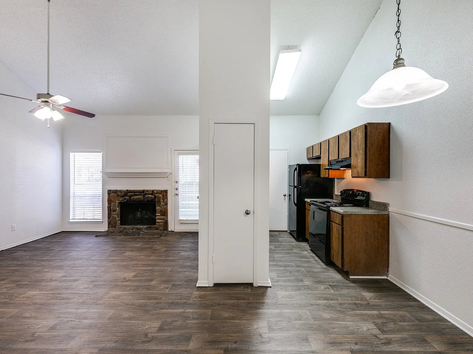 Arbors On Chimney Rock — Photo 4