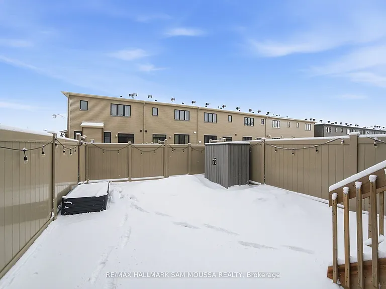 302 Drumlish Ln — Photo 40