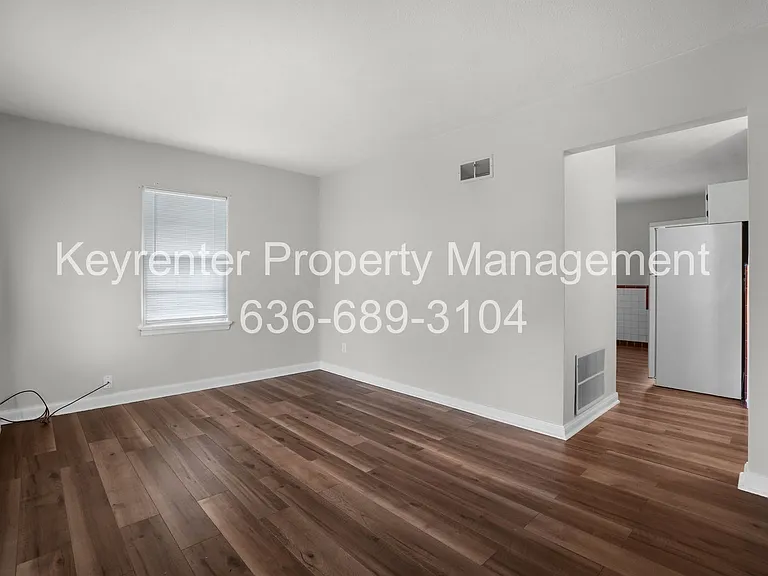 1045 N New Florissant Rd — Photo 14