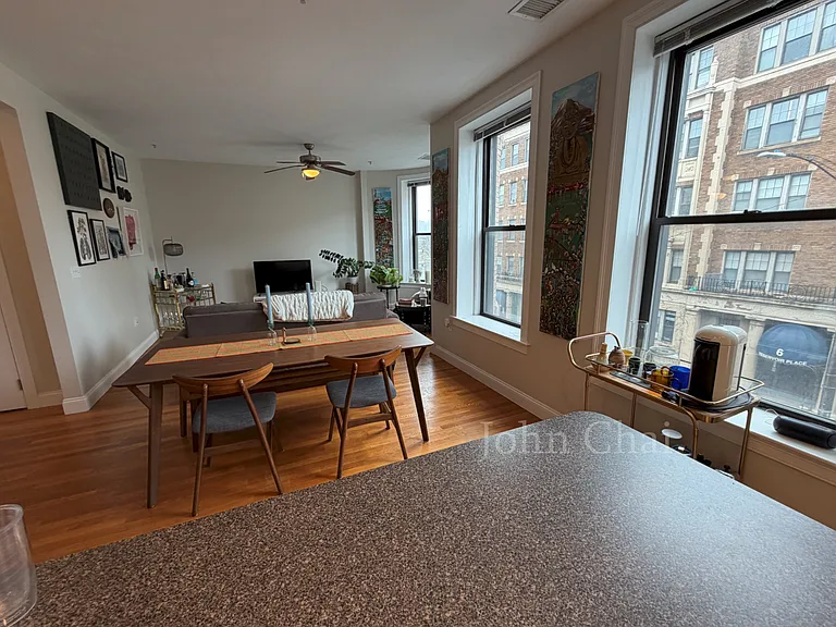 3 Sutherland Rd #2 — Photo 17