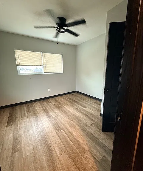 7210 Dahlia St — Photo 120