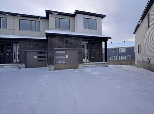 1028 Ventus Way, Ottawa, ON K1W0S7