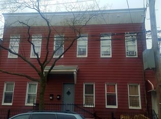 34 Pine St #5, Brooklyn, NY 11208