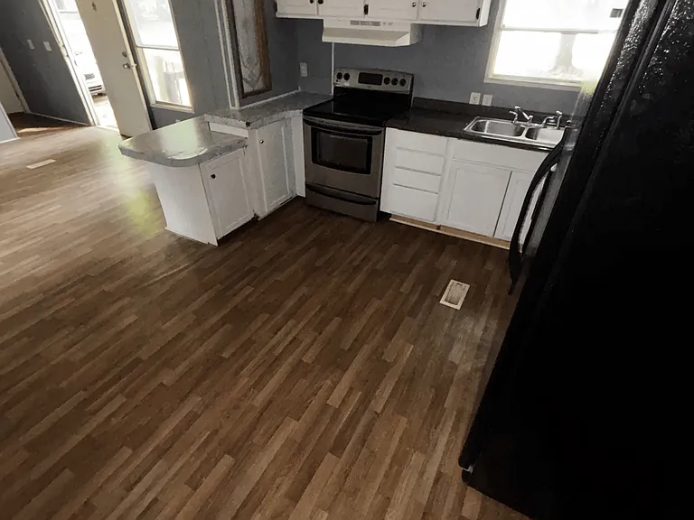 8577 Anchor St — Photo 1