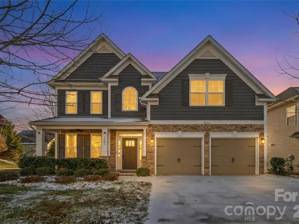 7503 Hamilton Bridge Rd, Charlotte, NC 28278