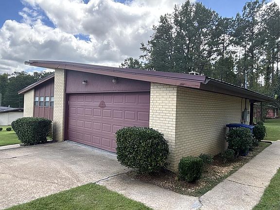 4th image of 56 Butterfly Ln