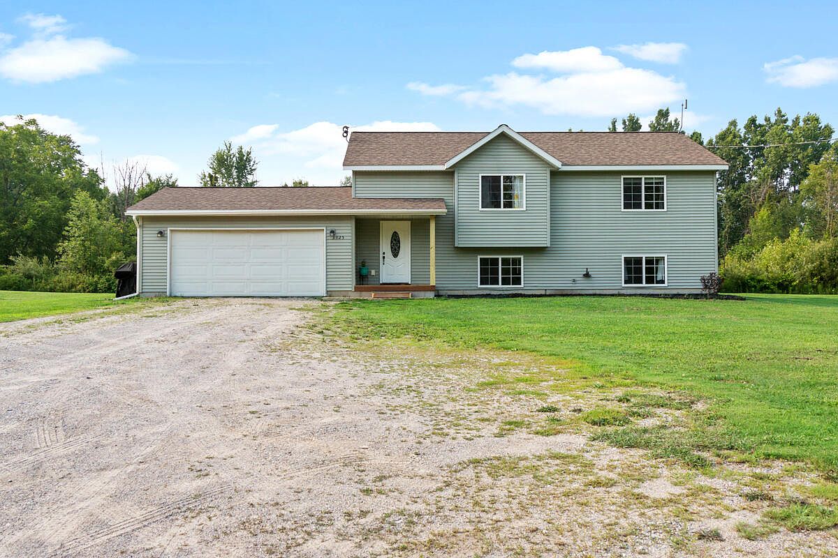 3025 E Sessions Rd, Sheridan, MI 48884 Zillow