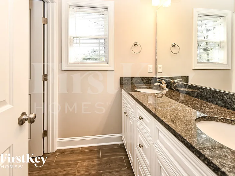 119 Cline St — Photo 17