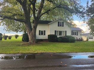 2304 N Hamlin Rd, Hamlin, NY 14464