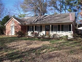 1st image of 6668 Bainbridge Dr