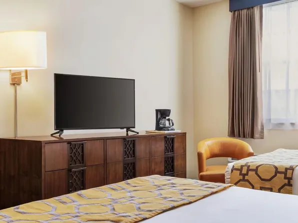 553 NE 1st Ave #102, Homestead, FL 33034