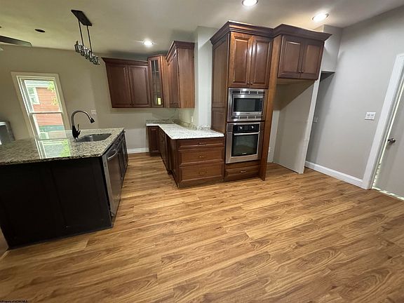 5th image of 119 Geneva St