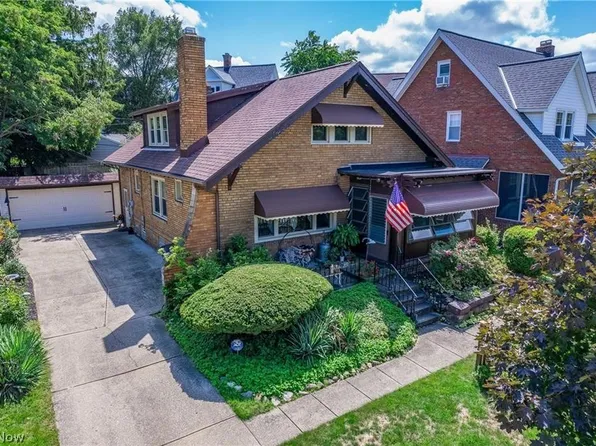 2151 Overbrook Ave, Lakewood, OH 44107