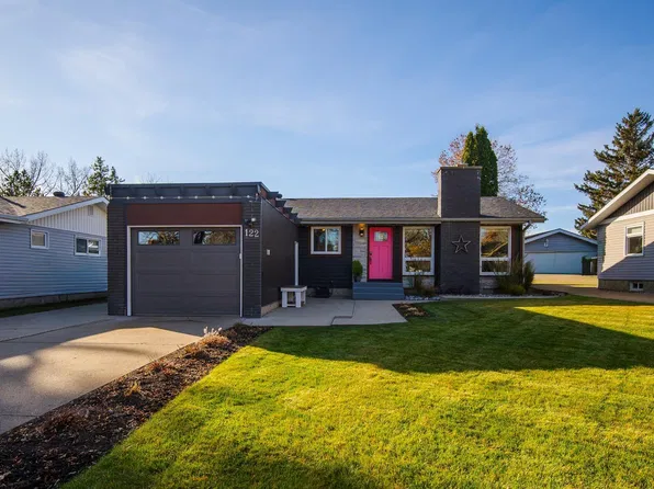 122 Mission Ave, Saint Albert, AB T8N 2C6
