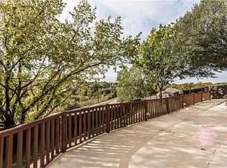6103 Crystalwood Ct — Photo 22
