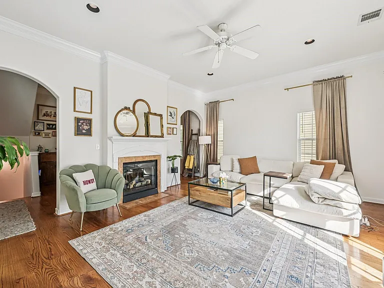 5736 Petty St — Photo 32