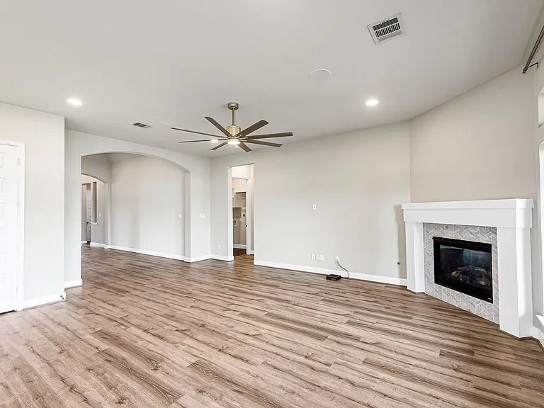 7327 Camden Crestwood Way — Photo 18