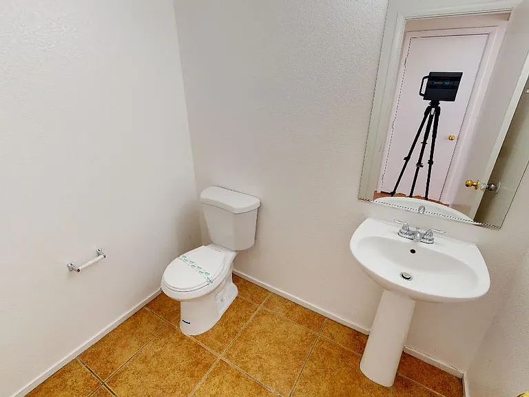 2338 Fujita Way — Photo 11