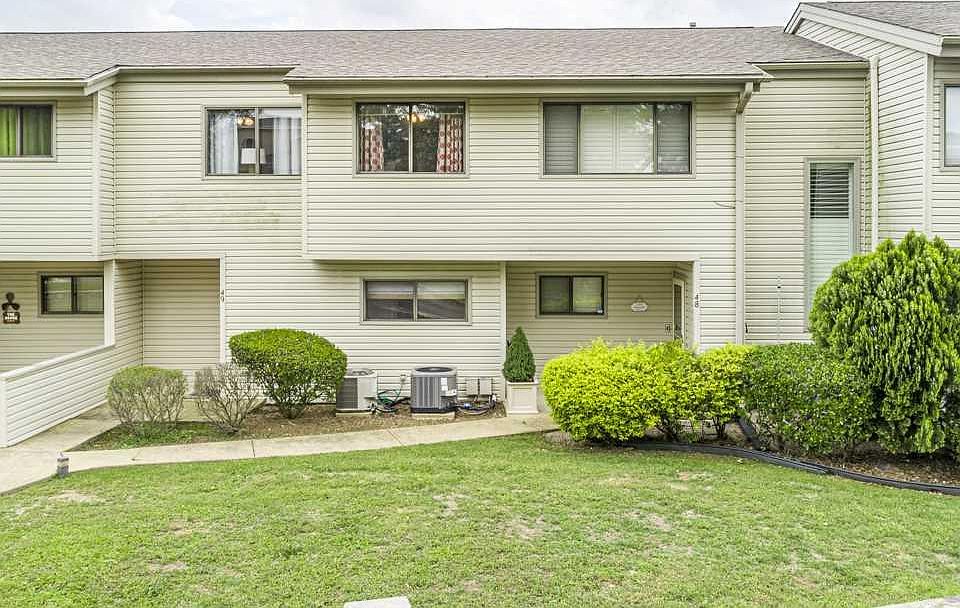 1st image of 160 Long Island Bay APT 49