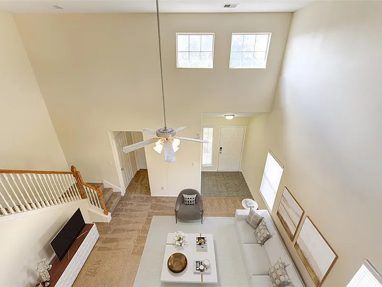 1403 Baychester Ln — Photo 4