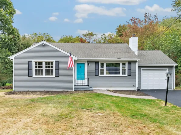 69 Building Brook Road, Hamden, CT 06514