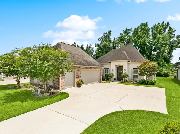 37357 Whispering Hollow Ave, Prairieville, LA 70769