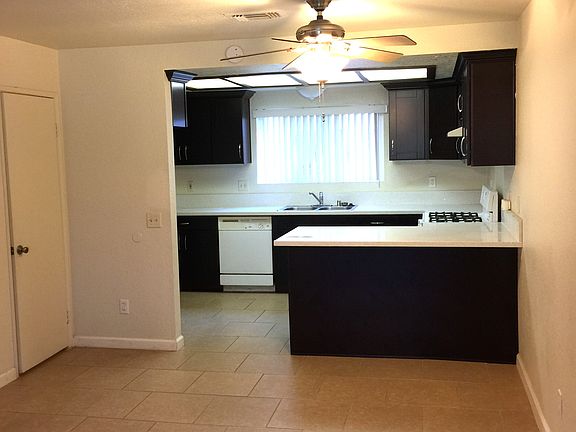 5th image of 28935 Calle Del Lago APT C